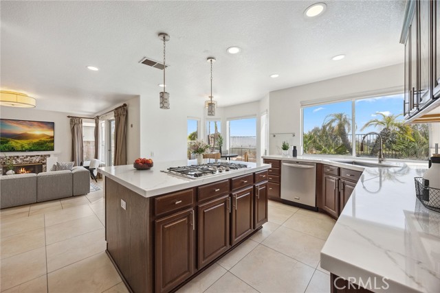 1262 S Night Star Way, Anaheim Hills CA: https://media.crmls.org/medias/4e2388a0-d751-4a08-a259-e74e0bee707e.jpg