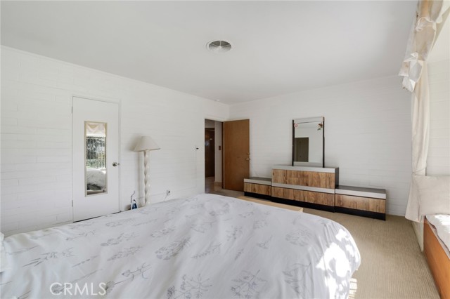 Image 23 of 58 For 2205 Catalina Street