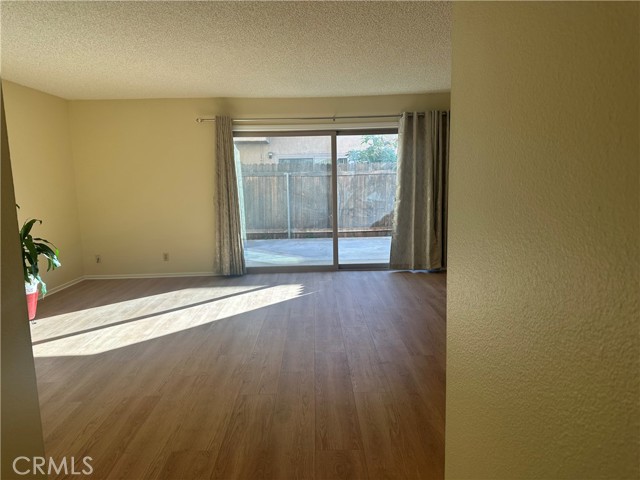 Detail Gallery Image 4 of 42 For 1008 Las Lomas Dr #C,  La Habra,  CA 90631 - 2 Beds | 1/1 Baths