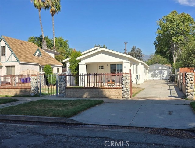 Detail Gallery Image 3 of 3 For 448 W 23rd St, San Bernardino,  CA 92405 - 3 Beds | 3 Baths