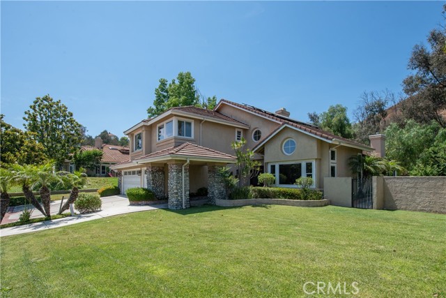 MLS# OC23128432