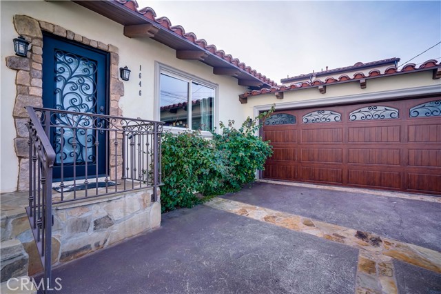 1646 Nelson Avenue, Manhattan Beach, California 90266, 5 Bedrooms Bedrooms, ,2 BathroomsBathrooms,Residential,Sold,Nelson,SB22227258