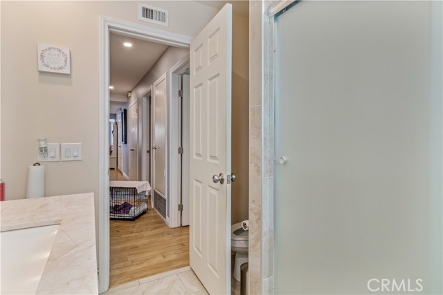 Detail Gallery Image 10 of 70 For 1215 Lawrence Way, Oxnard,  CA 93035 - 3 Beds | 2 Baths