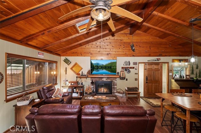 1150 Bear Springs, Rimforest, CA 92378