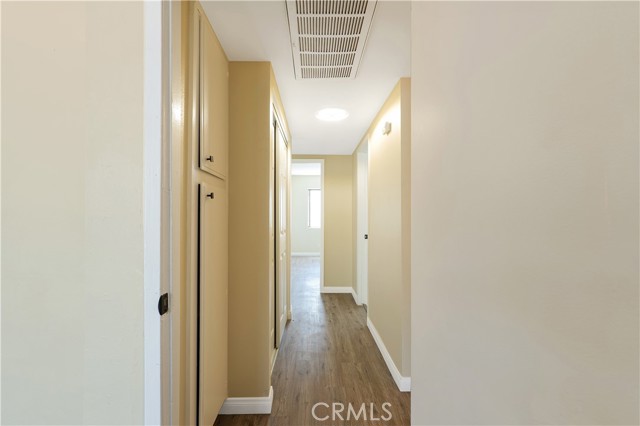 Detail Gallery Image 11 of 21 For 9505 Sylmar Ave #4,  Panorama City,  CA 91402 - 3 Beds | 2 Baths