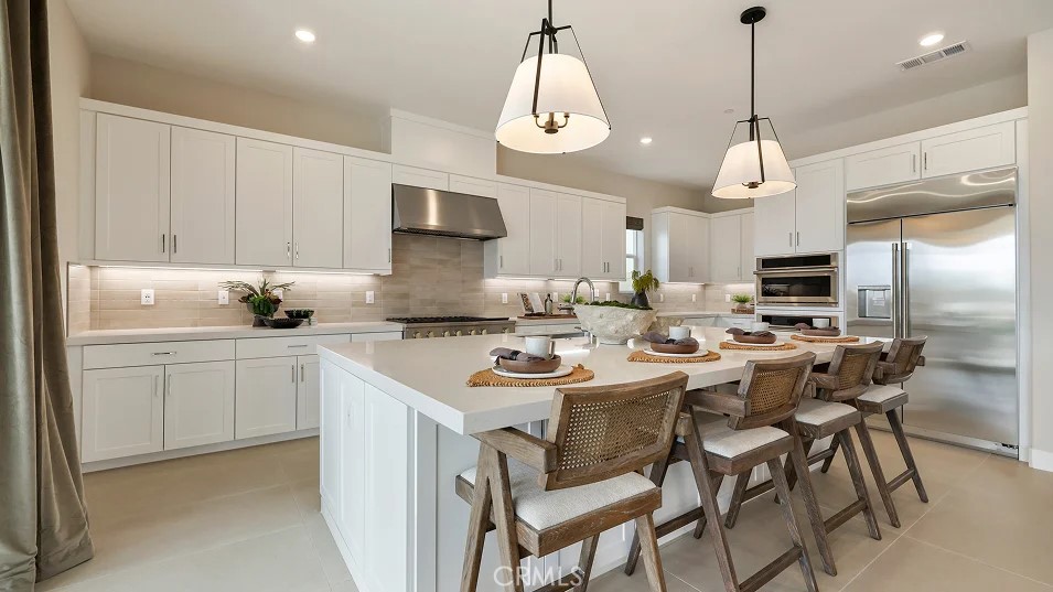 24377 Camino Oceano