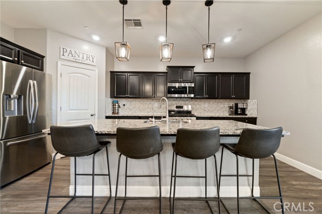 Image 13 of 54 For 521 Blue Oak Lane