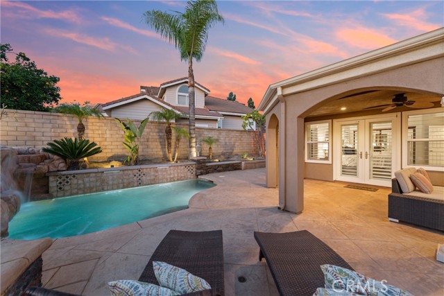 Detail Gallery Image 4 of 74 For 5435 Los Rios, Yorba Linda,  CA 92887 - 4 Beds | 2/1 Baths