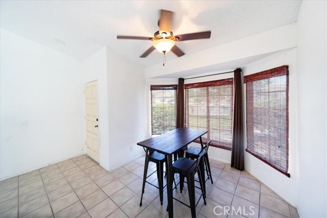 Detail Gallery Image 14 of 29 For 11231 Heathrow Dr, Riverside,  CA 92503 - 2 Beds | 2 Baths