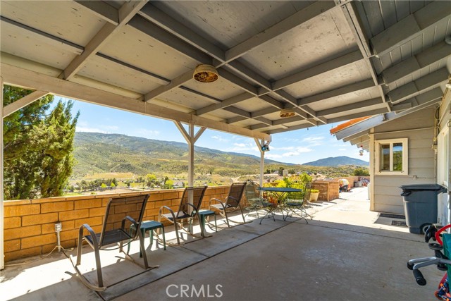 Detail Gallery Image 39 of 54 For 5605 Elizabeth Lake Rd, Leona Valley,  CA 93551 - 4 Beds | 3 Baths