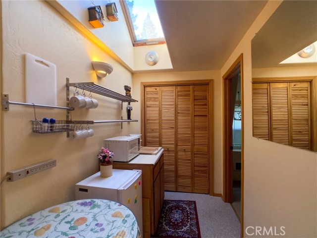 Detail Gallery Image 52 of 65 For 2737 S Old Stage Rd, Mount Shasta,  CA 96067 - 3 Beds | 2/1 Baths