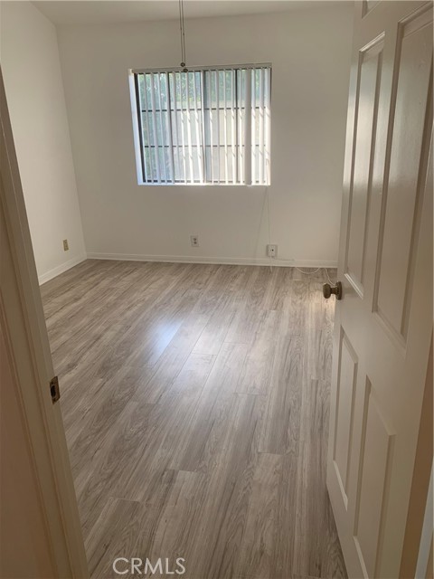 5246 Calderon Road, Woodland Hills CA: https://media.crmls.org/medias/4e2702fe-c74b-40b0-9b71-be14ae5ba8a4.jpg