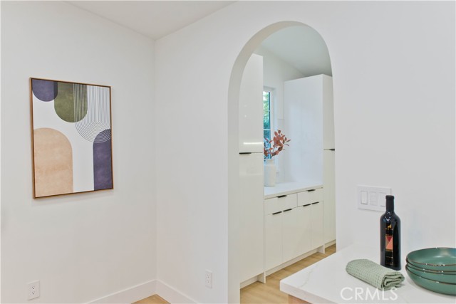 9355 Ruffner Avenue, Northridge CA: https://media.crmls.org/medias/4e286049-97dc-4622-8505-4fd99cdc9127.jpg
