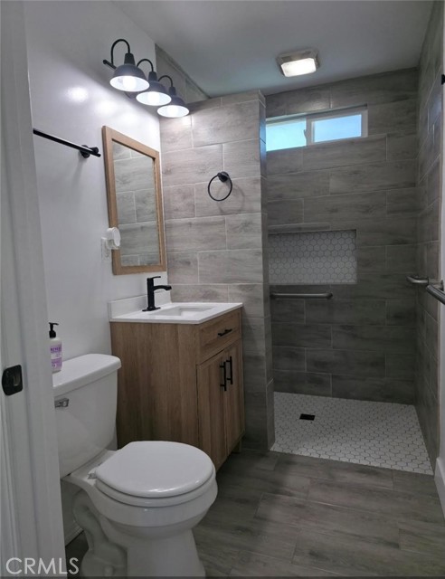 Detail Gallery Image 11 of 19 For 15014 Ragus, La Puente,  CA 91744 - 4 Beds | 2 Baths