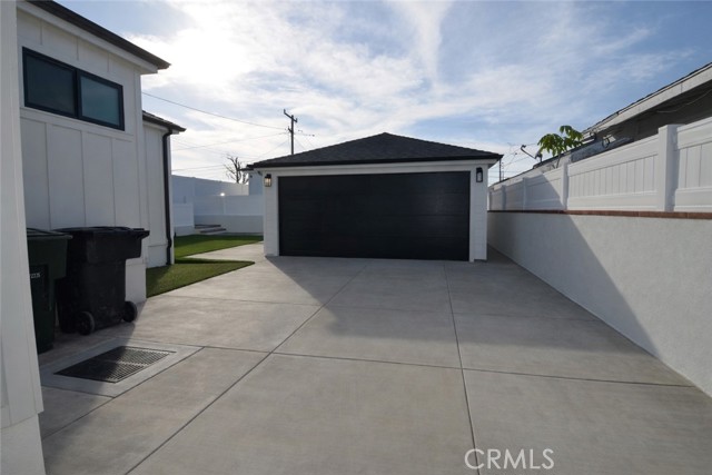 Detail Gallery Image 15 of 52 For 1307 Greenwood Ave, Torrance,  CA 90503 - 6 Beds | 5/1 Baths