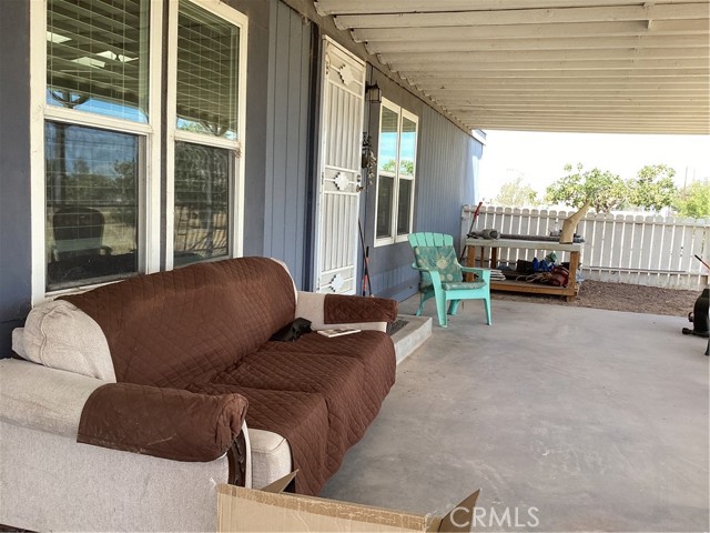 Detail Gallery Image 5 of 13 For 35946 Newberry Rd, Newberry Springs,  CA 92365 - 3 Beds | 2 Baths