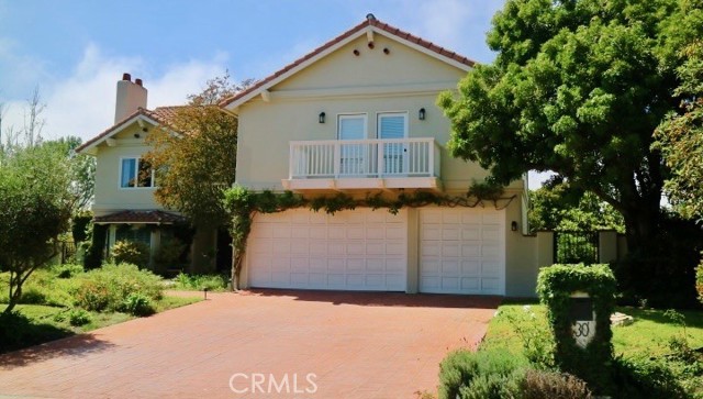 Detail Gallery Image 1 of 25 For 30 Misty Acres Rd, Rolling Hills Estates,  CA 90274 - 7 Beds | 4/1 Baths
