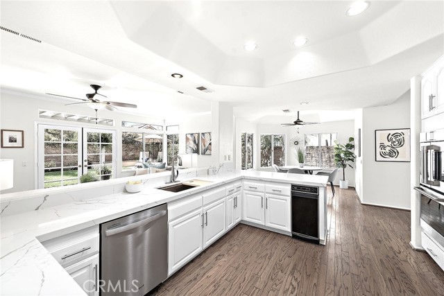 21251 Hillgate Circle, Rancho Santa Margarita CA: https://media.crmls.org/medias/4e29b8f8-184d-4255-98fd-fa9bce81af33.jpg