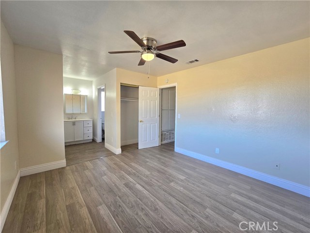 41042 163rd St E, Lancaster CA: https://media.crmls.org/medias/4e29bb22-fe26-477c-9ab5-340207351cd2.jpg