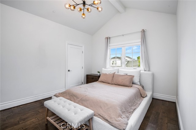 Detail Gallery Image 26 of 31 For 4469 Stern Ave, Sherman Oaks,  CA 91423 - 5 Beds | 5 Baths