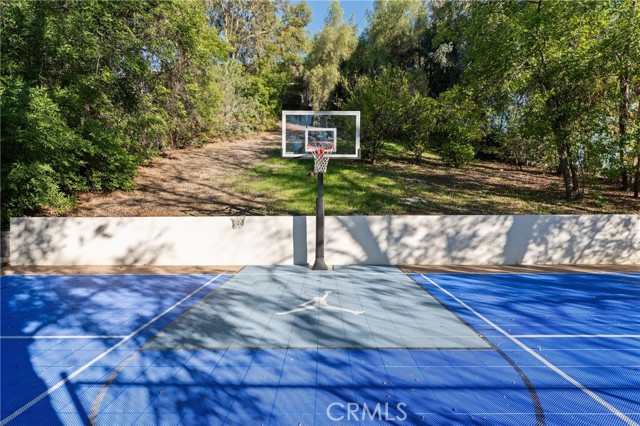 Detail Gallery Image 25 of 36 For 5244 Vanalden, Tarzana,  CA 91356 - 3 Beds | 2/1 Baths