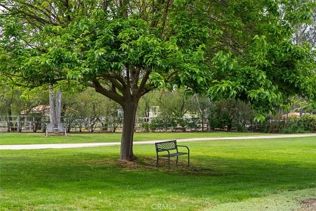 https://media.crmls.org/medias/4e2bb315-ea9d-41bc-a27a-ed5f41ef9ebf.jpg?preset=X-Large
