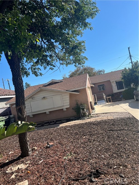 8655 RINCON Avenue, Sun Valley CA: https://media.crmls.org/medias/4e2bece0-424e-4724-8307-c11acdb353ce.jpg