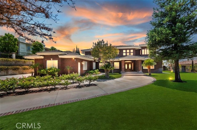 Detail Gallery Image 2 of 43 For 6975 Wyndham Hill Dr, Riverside,  CA 92506 - 4 Beds | 4/1 Baths