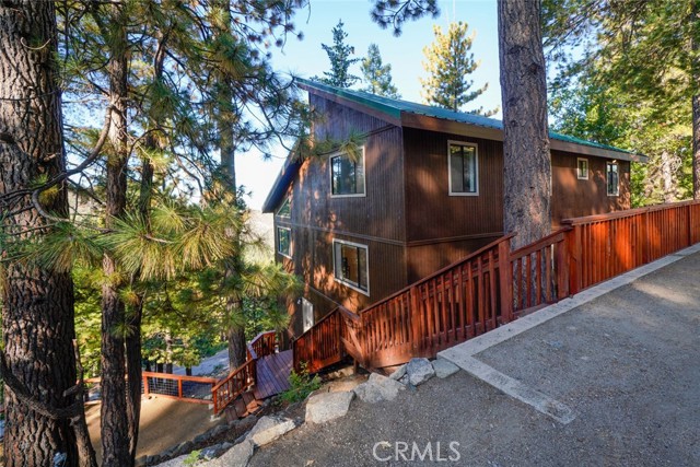 7489 Henness Ridge Road, Yosemite National Park, CA, 95389 7489 Henness Ridge Road, Yosemite National Park, CA, 95389