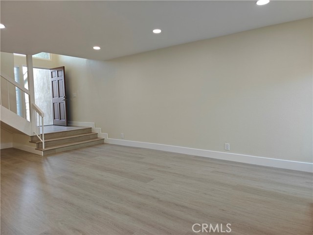 Detail Gallery Image 5 of 31 For 4 Brookmont, Irvine,  CA 92604 - 3 Beds | 2/1 Baths