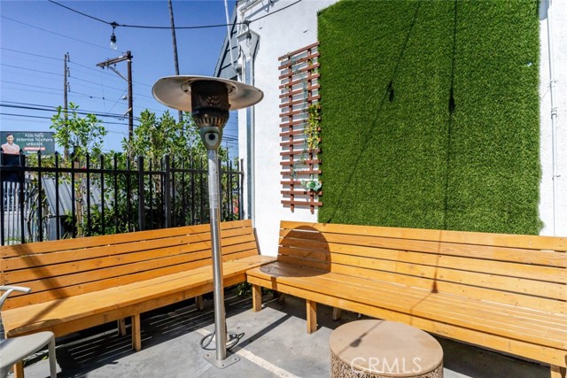 4732 Eagle Rock Boulevard, Los Angeles CA: https://media.crmls.org/medias/4e2d5fc3-7752-4b7c-879e-b17c2e6320de.jpg