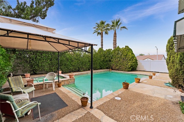 Detail Gallery Image 15 of 48 For 15655 Prestancia Ct, Moreno Valley,  CA 92555 - 3 Beds | 2/1 Baths