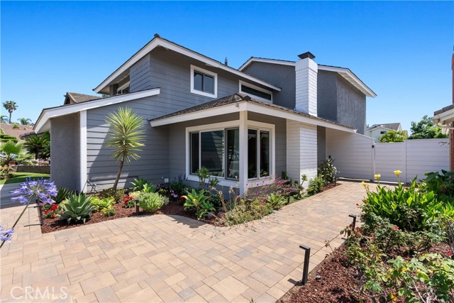 20 Whistling Isle, Irvine CA: https://media.crmls.org/medias/4e2dc749-67fa-43a1-b004-4c2da2a27ee8.jpg