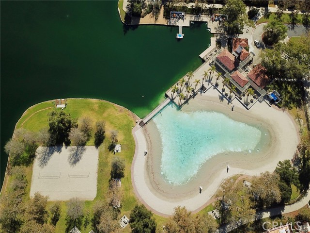 7 Santolina, Rancho Santa Margarita CA: https://media.crmls.org/medias/4e2e1ca9-56b0-42f3-b7bc-c387e966ba46.jpg