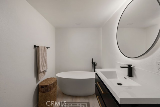 Detail Gallery Image 38 of 51 For 126 Avenida Trieste, San Clemente,  CA 92672 - 4 Beds | 4/1 Baths