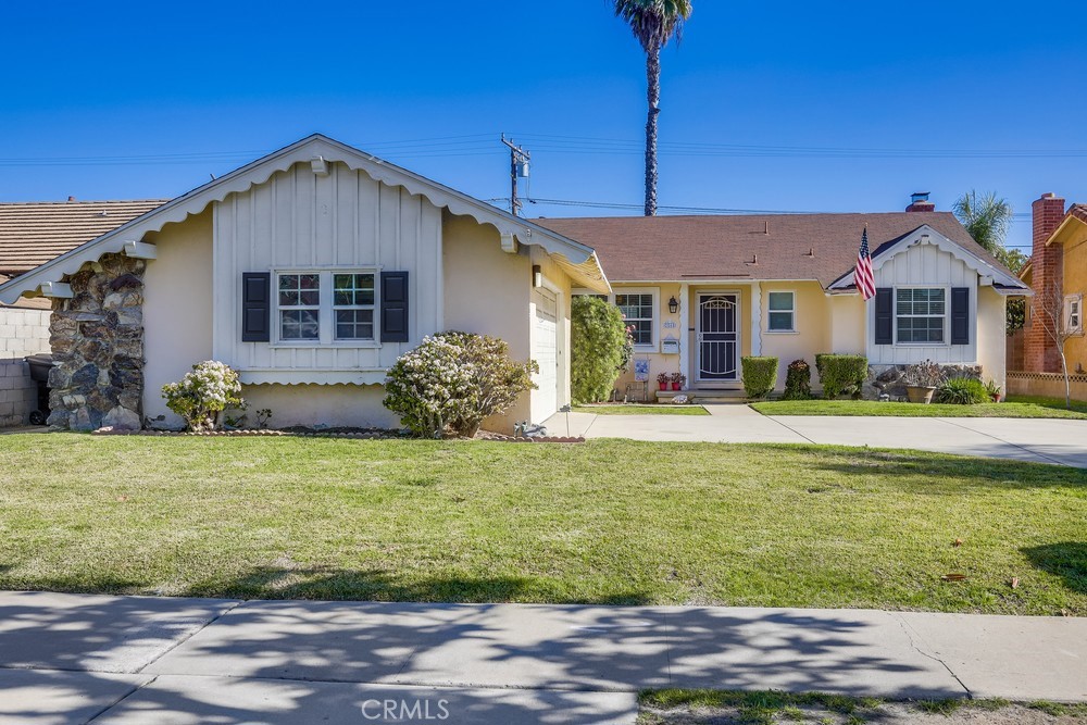 2068 S Janette Lane