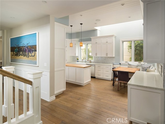 801 18th Street, Manhattan Beach, California 90266, 4 Bedrooms Bedrooms, ,4 BathroomsBathrooms,Residential,Sold,18th,SB24108757