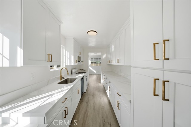 Detail Gallery Image 16 of 34 For 772 W Maitland St, Ontario,  CA 91762 - 4 Beds | 2 Baths