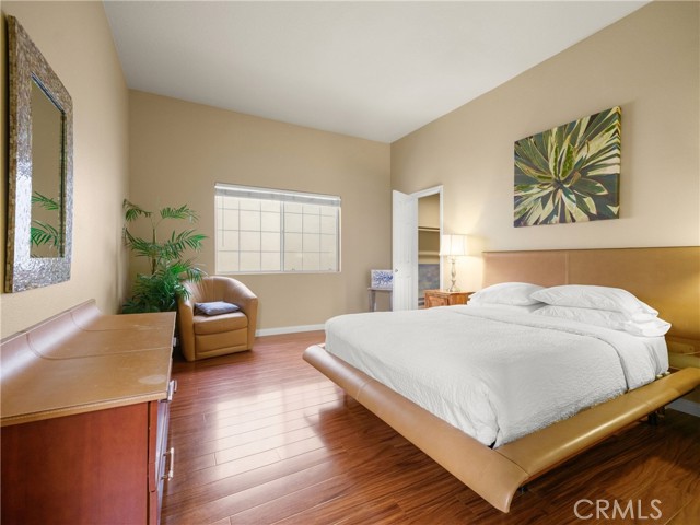 Detail Gallery Image 19 of 34 For 210 6th, Huntington Beach,  CA 92648 - 3 Beds | 2/2 Baths