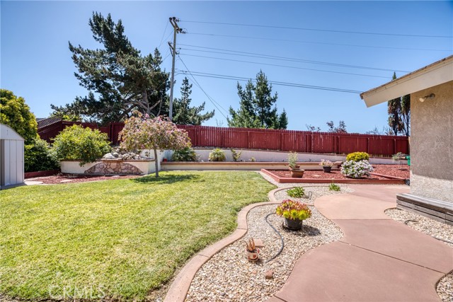 Detail Gallery Image 28 of 38 For 830 Amethyst Dr, Santa Maria,  CA 93455 - 4 Beds | 2/1 Baths