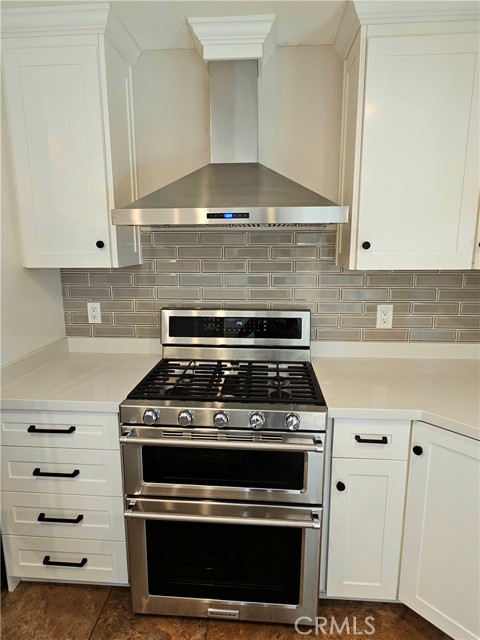 Detail Gallery Image 3 of 19 For 1608 Independence Ave, Redlands,  CA 92374 - 3 Beds | 2 Baths