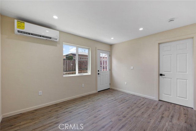 Detail Gallery Image 3 of 13 For 543 N Barbara, Azusa,  CA 91702 - – Beds | – Baths