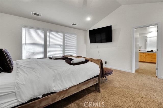 Detail Gallery Image 15 of 25 For 28301 Bern Ln, Lake Arrowhead,  CA 92352 - 4 Beds | 3 Baths