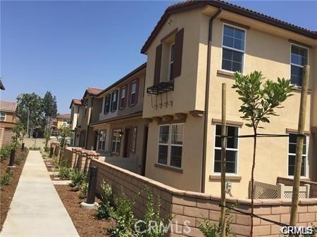 Detail Gallery Image 10 of 24 For 3055 E via Fiano, Ontario,  CA 91764 - 3 Beds | 3 Baths