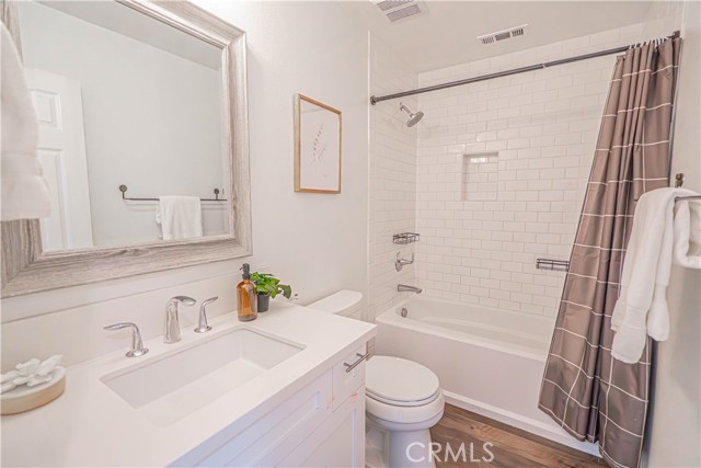 Detail Gallery Image 25 of 62 For 23948 Rustico Ct, Valencia,  CA 91354 - 5 Beds | 3 Baths