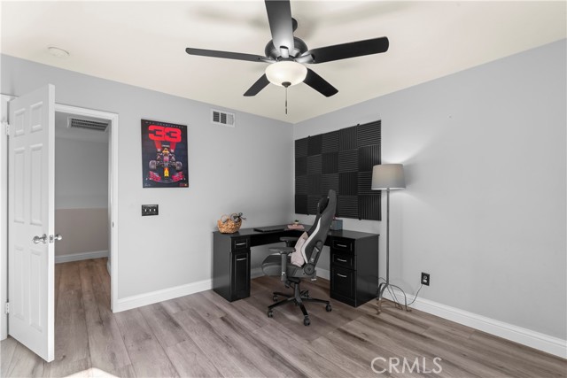 Detail Gallery Image 35 of 46 For 1456 Roadrunner, Corona,  CA 92881 - 3 Beds | 2/1 Baths