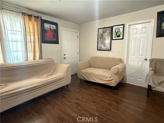 12700 Elliott Avenue, El Monte CA: https://media.crmls.org/medias/4e33ff79-9ea6-4563-a7f5-d83393a563ca.jpg