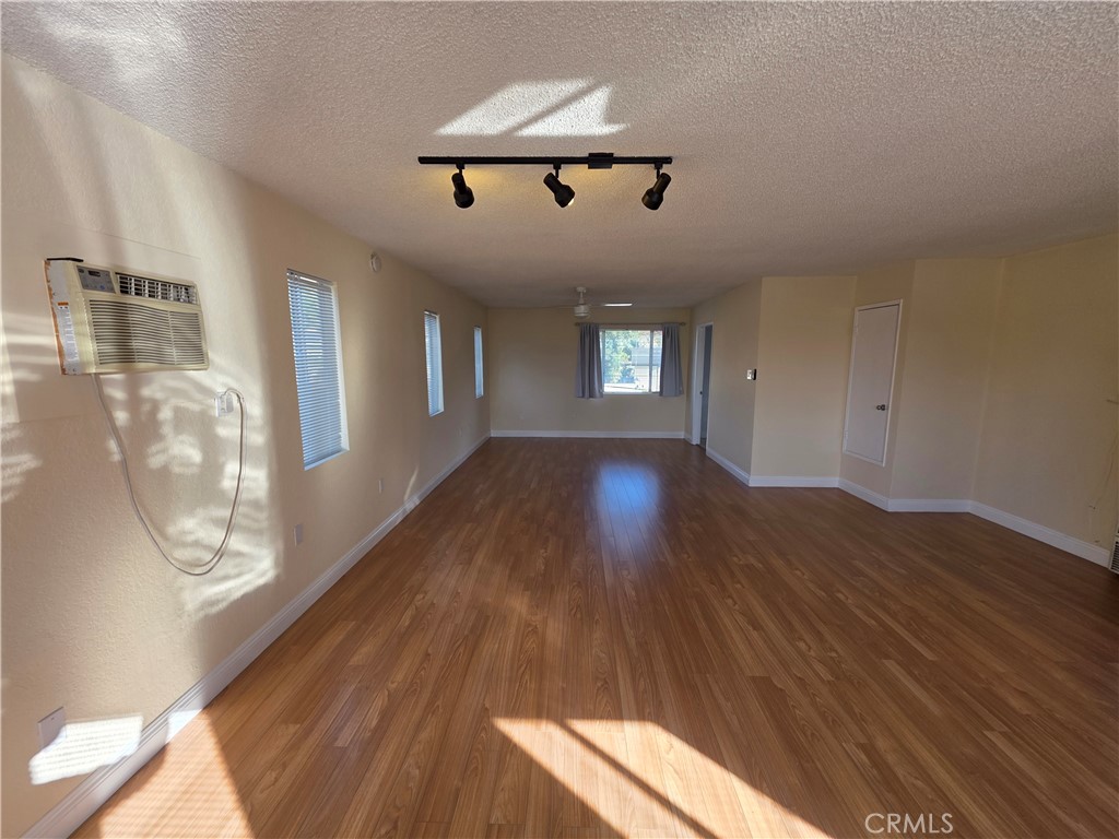 MLS #SR25251392 image #21