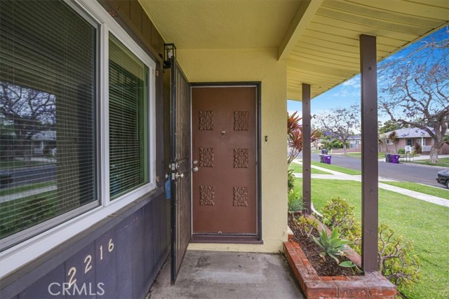2216 Canehill Avenue, Long Beach CA: https://media.crmls.org/medias/4e361089-8def-49fe-b1e1-efd4ebe501b2.jpg