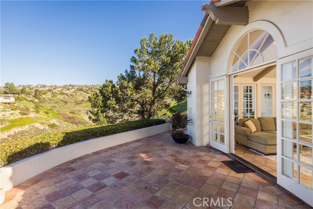 2727 Via Miguel, Palos Verdes Estates, California 90274, 4 Bedrooms Bedrooms, ,3 BathroomsBathrooms,Residential,Sold,Via Miguel,PV17019247